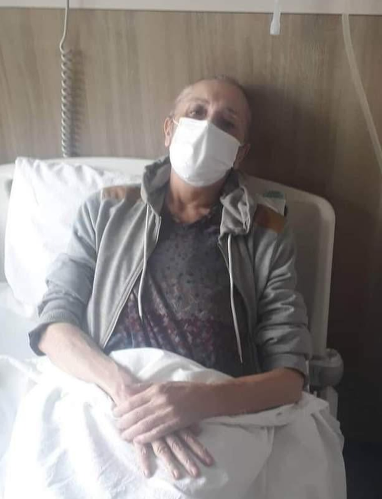 Şarkıcı Efkariye hayatını kaybetti
