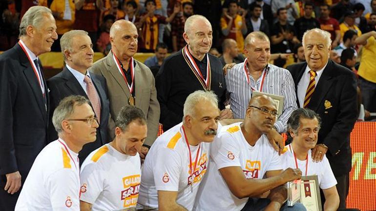 Son dakika - Türk basketbolunun duayen ismi Nur Germen, hayatını kaybetti