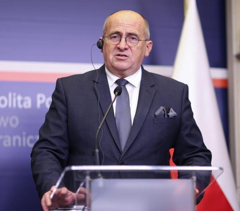 Son dakika Bakan Çavuşoğlundan önemli açıklamalar