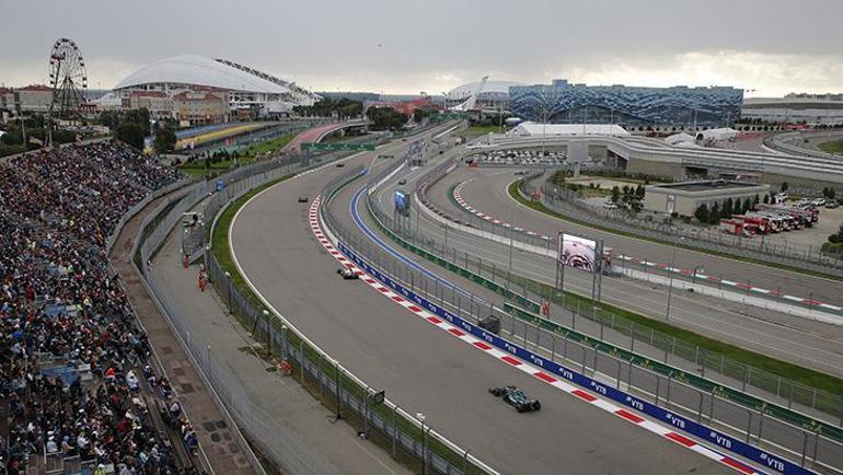 Büyük gün geldi Formula 1 heyecanı yeniden İstanbulda... 2 milyar kişi izleyecek
