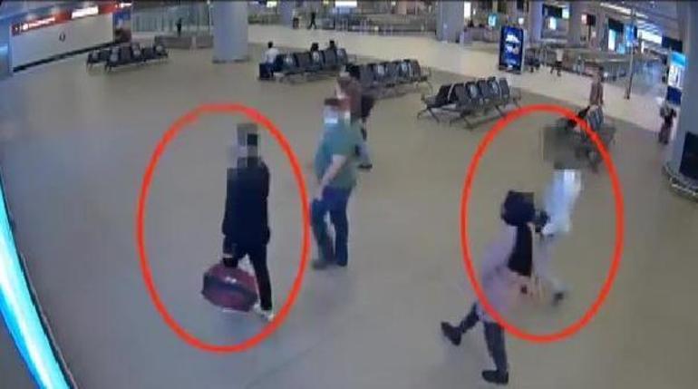 İstanbul Havalimanında 2 yolcunun midesinden 244 kapsül eroin çıktı