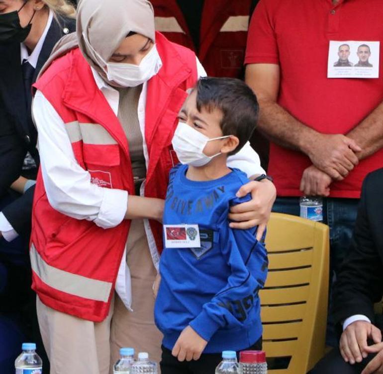 Şehit özel harekat polislerinin cenazeleri, memleketlerine uğurlandı