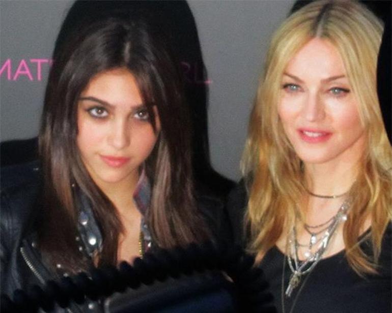 Madonnanın kızı Lourdes Leon: Annem tam bir kontrol manyağı