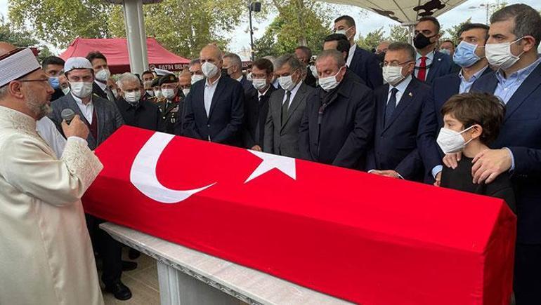 Son dakika Milli SİHAların öncü ismi Özdemir Bayraktara veda