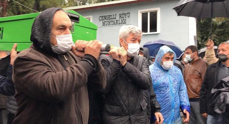 Otomobiliyle park halindeki kamyona çarparak ölen doktor Zonguldakta defnedildi