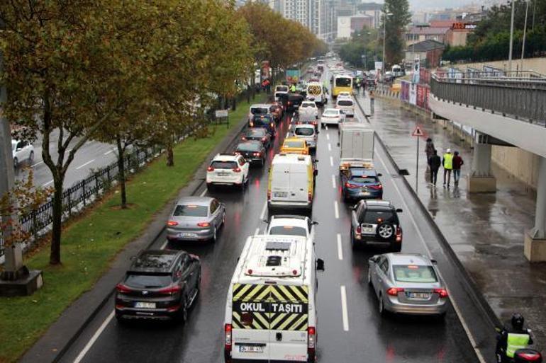 İstanbulda zincirleme kaza 7 araç birbirine girdi