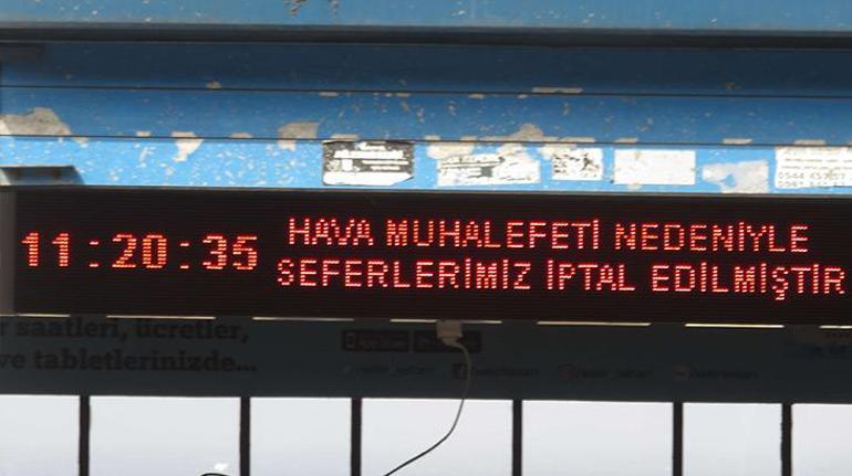 İstanbul Boğazı sis nedeniyle gemi trafiğine kapatıldı