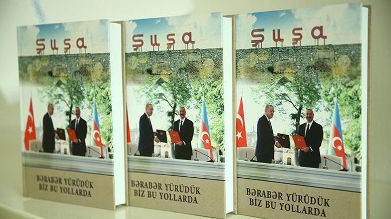 Cumhurbaşkanı Erdoğan ve Aliyevin ortak faaliyetleri kitaplaştırıldı