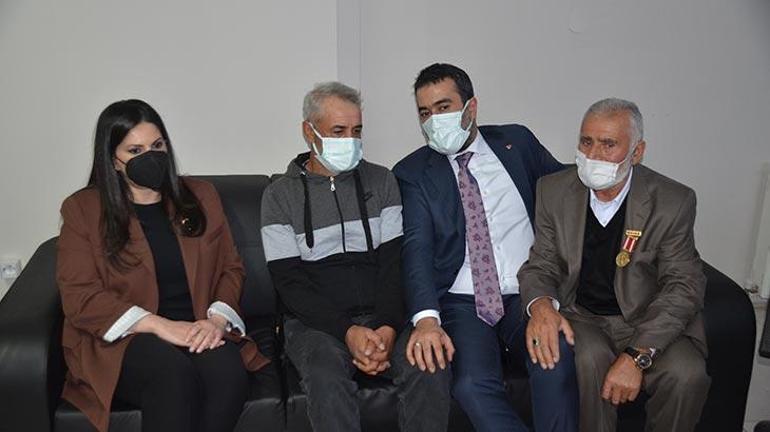 AK Parti Genel Başkan Yardımcısı Jülide Sarıeroğlundan şehit kardeşine ziyaret