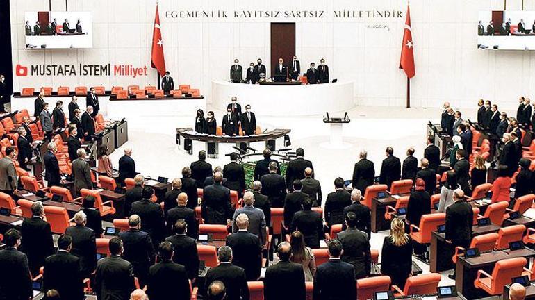 Liderler Ata’nın huzuruna birlikte çıktı