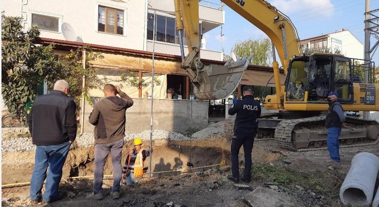 İznikte, kanalizasyon çalışmasında tarihi oda mezar bulundu