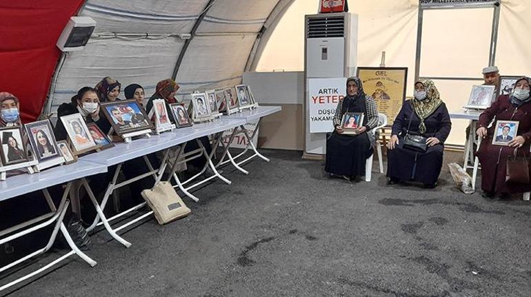 Evlat nöbetindeki anne: HDP Ceylanımın elinden kalem alıp, silah verdi