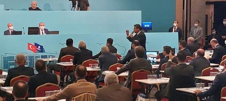 İBB meclisinde gereksiz tartışması