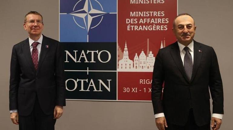 Bakan Çavuşoğlu, Letonya Dışişleri Bakanı Rinkevics ile görüştü