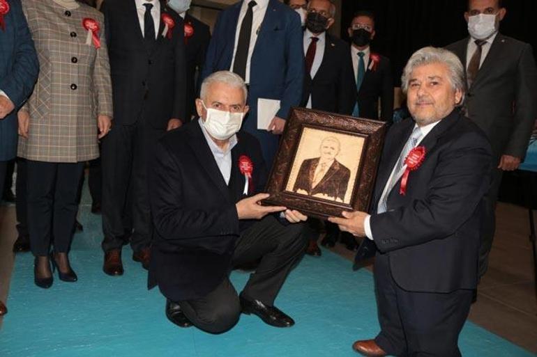 Binali Yıldırım, Balıkesirde engelli vatandaşlarla buluştu