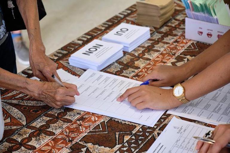 Yeni Kaledonyada bağımsızlık referandumu üçüncü kez reddedildi