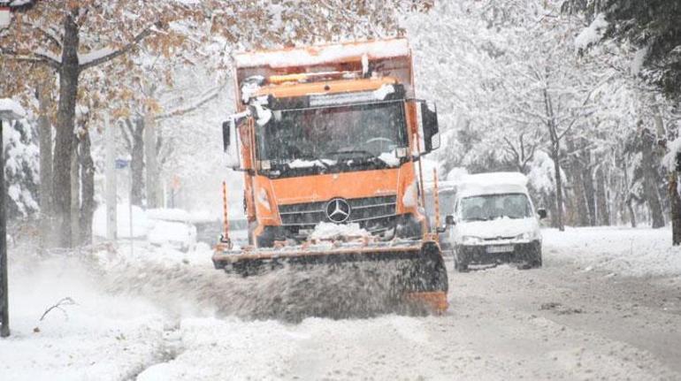 Son dakika...Eğitime kar engeli Peş peşe duyurdular