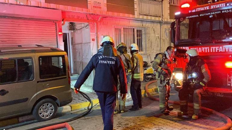 İstanbulda korkutan yangın 3ü çocuk 7 kişi kurtarıldı