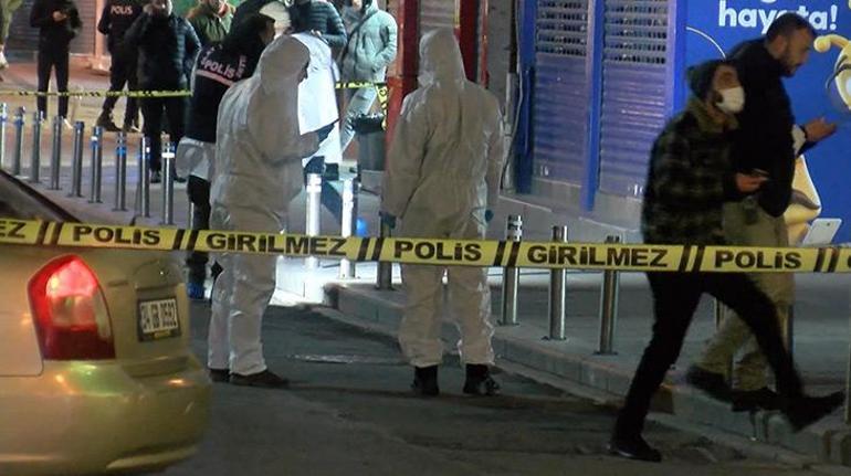AK Parti binasının önüne bırakılan koliden zaman ayarlı bomba düzeneği çıktı
