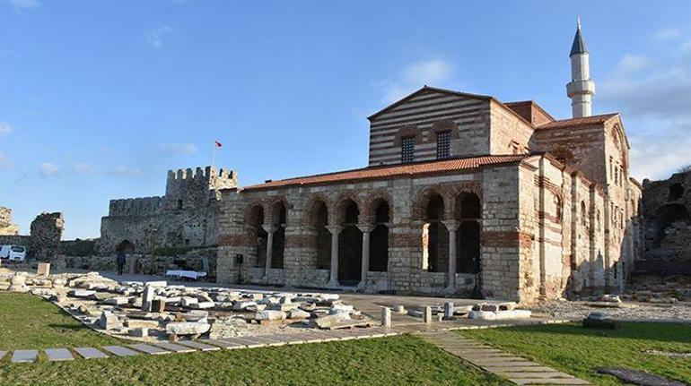 Edirnenin Ayasofyası, 56 yıl sonra ibadete açıldı
