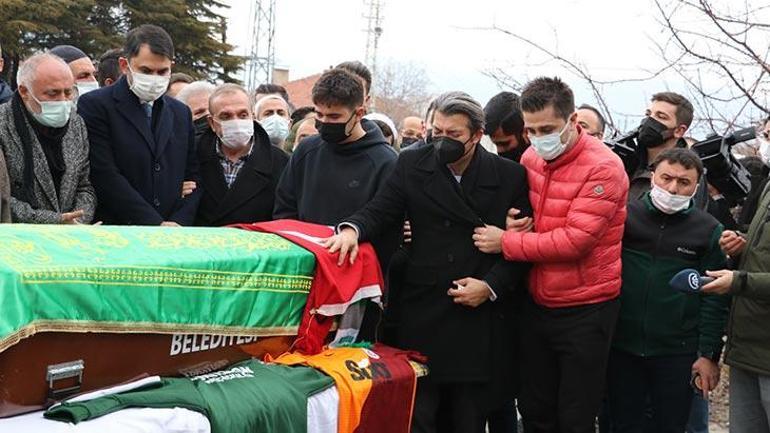 Ali Çalık: Beni yetim bıraktın, nereye baksam onu görüyorum