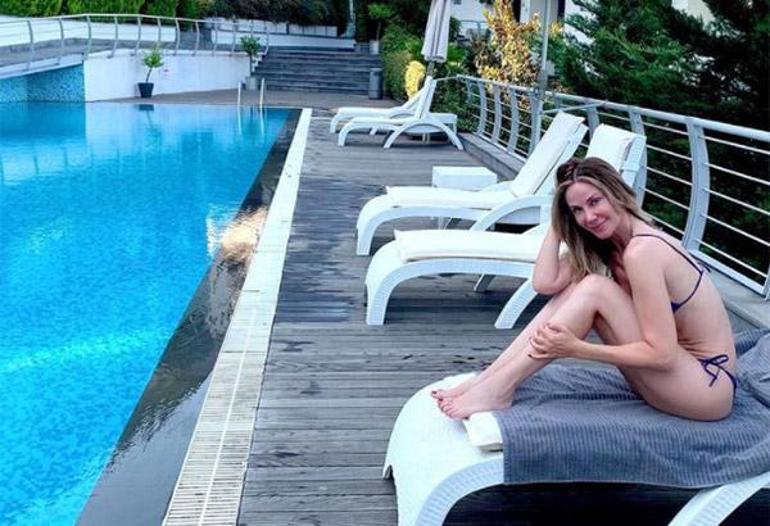 Demet Şener yazı iple çekiyor