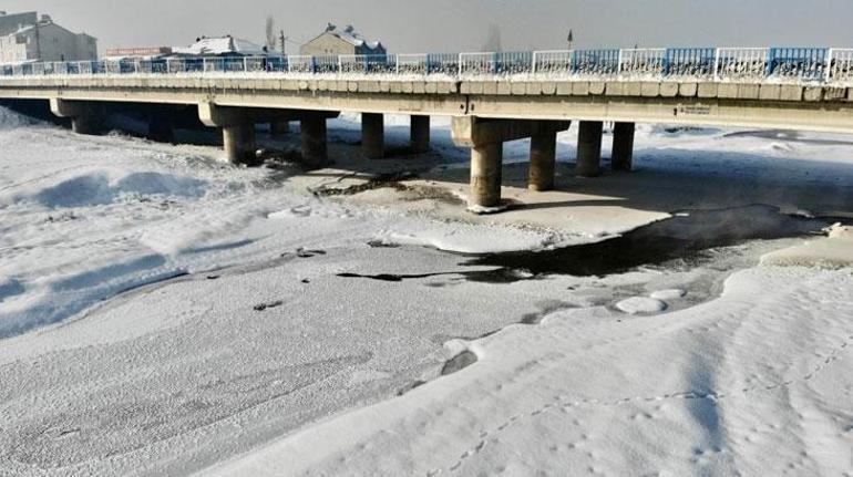 Ağrı buz kesti Eksi 33 derece ile zirveye yerleşti