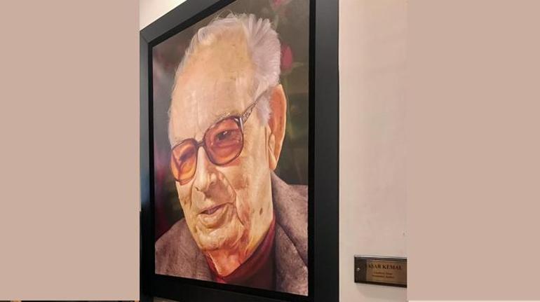 Yaşar Kemal’in tablosu Basın Müzesi’ne asıldı