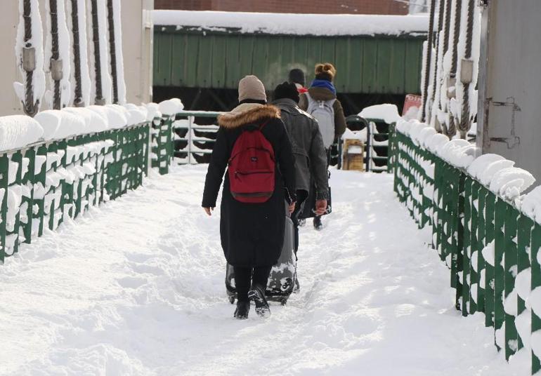 Son dakika... Eğitime kar engeli Bu illerde okullar (20 Ocak Perşembe) tatil