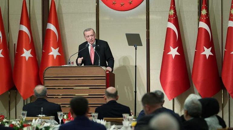 Cumhurbaşkanı Erdoğandan muhtarlara maaş müjdesi