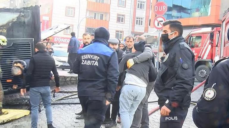 Esenyurt’ta alev alev yanan otobüs küle döndü