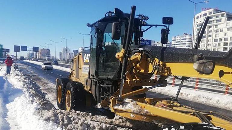 Diyarbakırda 941 kırsal mahalle yolu ulaşıma açıldı