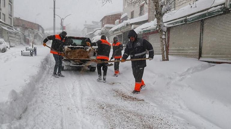 Diyarbakırda 941 kırsal mahalle yolu ulaşıma açıldı