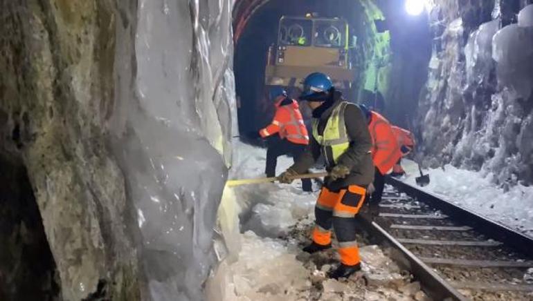 13 bin 22 kilometrelik demir yolunda kar alarmı