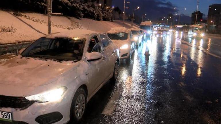 Köprüler ve Avrasya tünelinde polis kontrolü