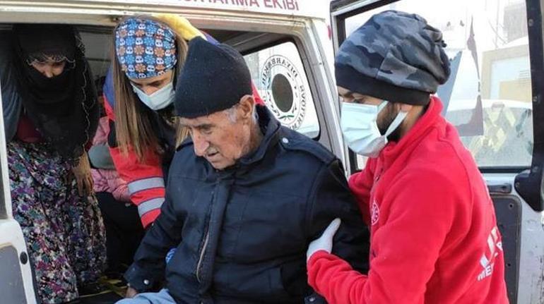 Bakan Koca: Yolu ulaşıma kapanan hastalarımız, hastaneye ulaştırıldı