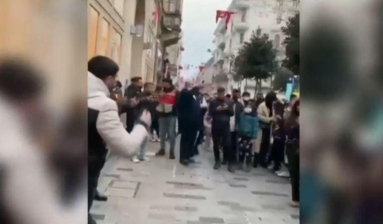 İstiklal Caddesinde Kürtçe müziğe engel iddiasına yalanlama