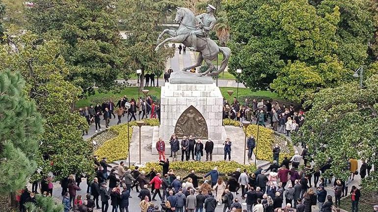 Atatürk Anıtına çirkin saldırı Samsunda nöbet başladı