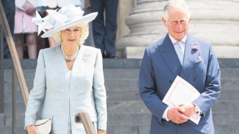 Camilla’nın kraliçeliği ülkeyi böldü
