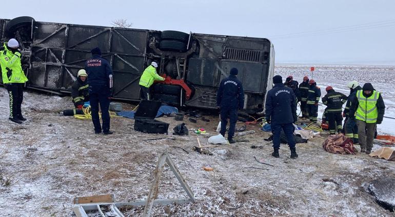 Konyada facia Tur otobüsü şarampole devrildi