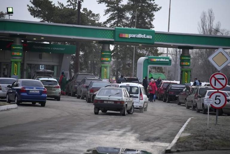 Son dakika... Rusya - Ukrayna savaşı başladı Metro istasyonlarına sığındılar