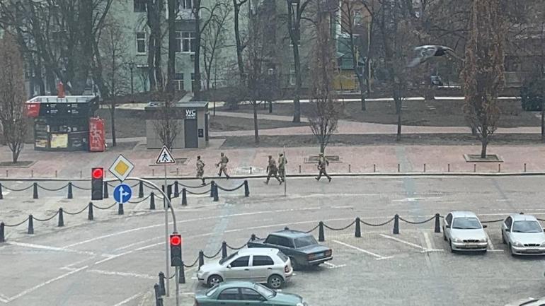 Kiev sokakları siren sesleri ile inliyor