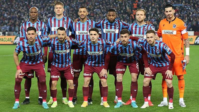 Son dakika: UEFAnın tarihi Rusya kararı sonrası Trabzonsporun Şampiyonlar Ligindeki geleceği belli oldu