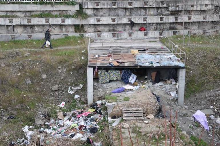 8 bin 500 yıllık miras evsizlerin mekanı oldu