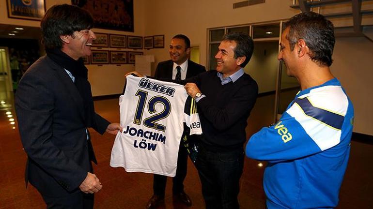 Fenerbahçede resmiyet an meselesi Joachim Löwle anlaşma sağlandı