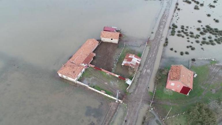 Kızılırmak Deltasındaki mahallede taşkın korkusu