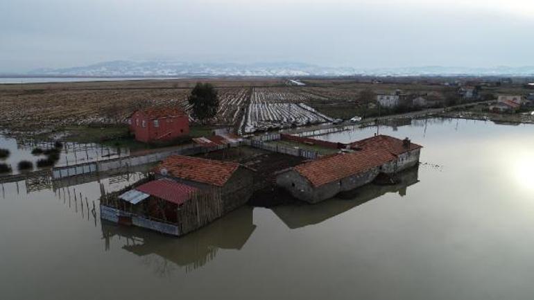 Kızılırmak Deltasındaki mahallede taşkın korkusu