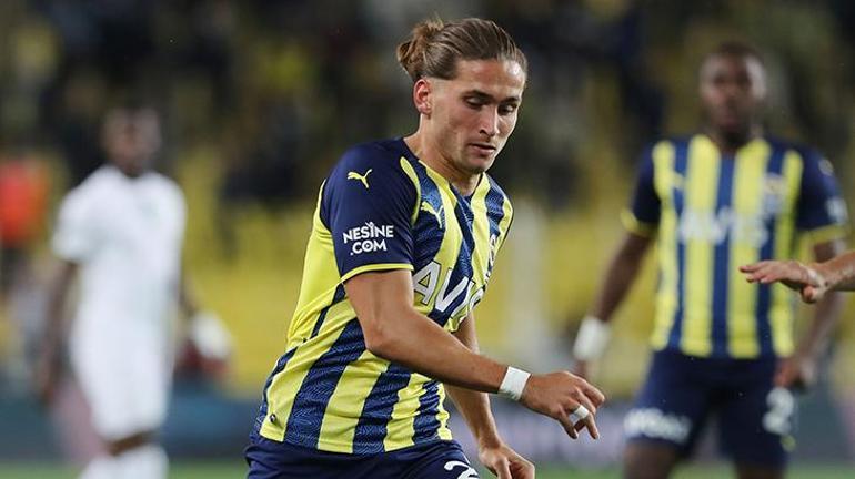 Son dakika haberi: Fenerbahçenin yıldızına transfer teklifi Dünya devinden 10 milyon euro istendi