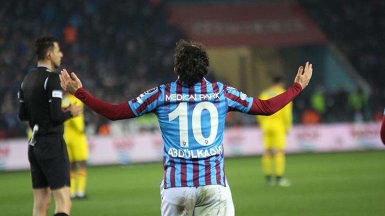 Son dakika haberi: Trabzonsporun yıldızı 2018den sonra bir ilk yaşadı Edin Visca şova devam etti, maçın ardından itiraf