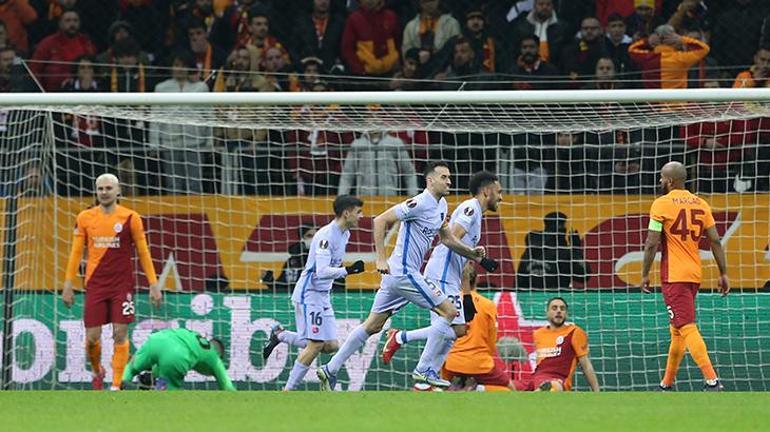 Son dakika haberi: Galatasaray, Avrupaya veda etti Ali Sami Yende ilklerin gecesi